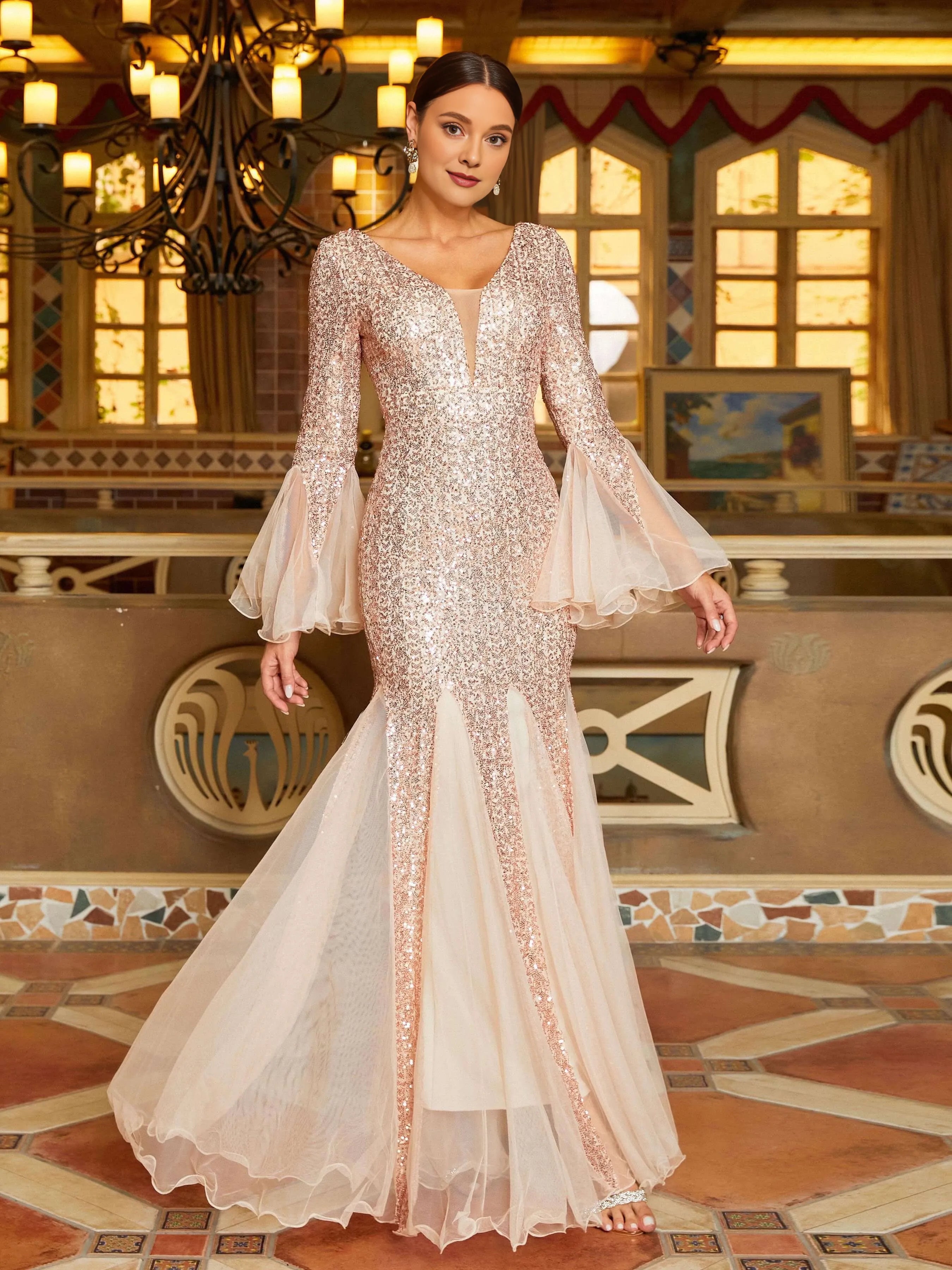 Fashion Mermaid V-neck Long Sleeve Open Back Floor-Length Prom Dress